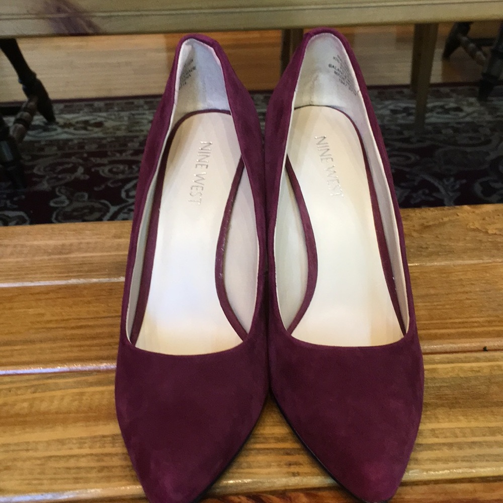 Nine West Burgundy Suede Pointed-Toe Heels